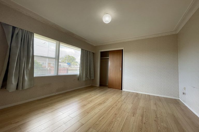 Photo of property in 1/2 The Link, Howick, Auckland, 2010