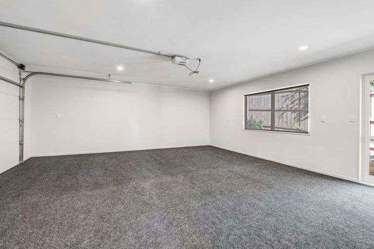 Photo of property in 14 Greta Place, Stanmore Bay, Whangaparaoa, 0932