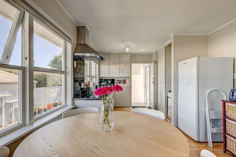 Photo of property in 3 Linley Place, Levin, 5510