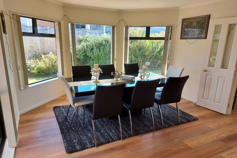 Photo of property in 45 Kirton Drive, Riverstone Terraces, Upper Hutt, 5018