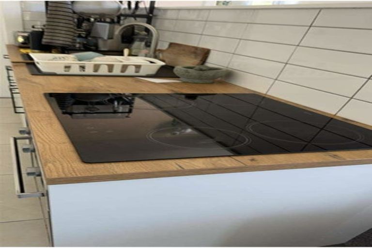 Photo of property in 25 Waimea Road, Nelson South, Nelson, 7010