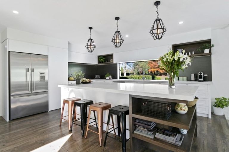 Photo of property in 66 Gillespie Place, Acacia Bay, Taupo, 3385