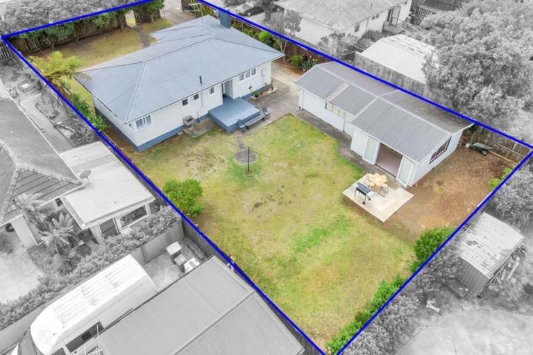 Photo of property in 120 Mahia Road, Manurewa, Auckland, 2102