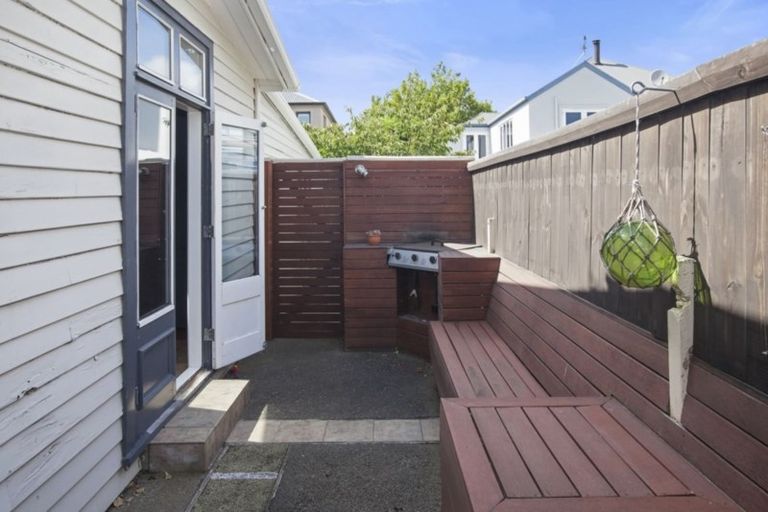 Photo of property in 54 Hawkesbury Avenue, St Albans, Christchurch, 8014