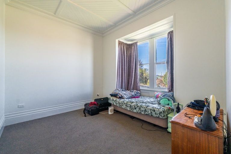 Photo of property in 16a-b Johnston Street, Gore, 9710