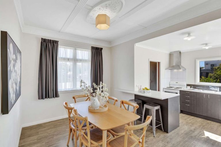 Photo of property in 38 Miro Street, Takaro, Palmerston North, 4410