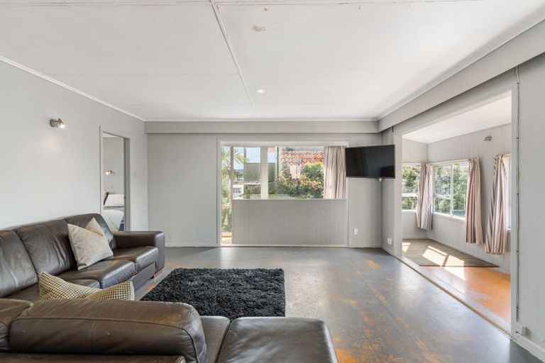Photo of property in 117 Pohutukawa Crescent, Whangamata, 3620