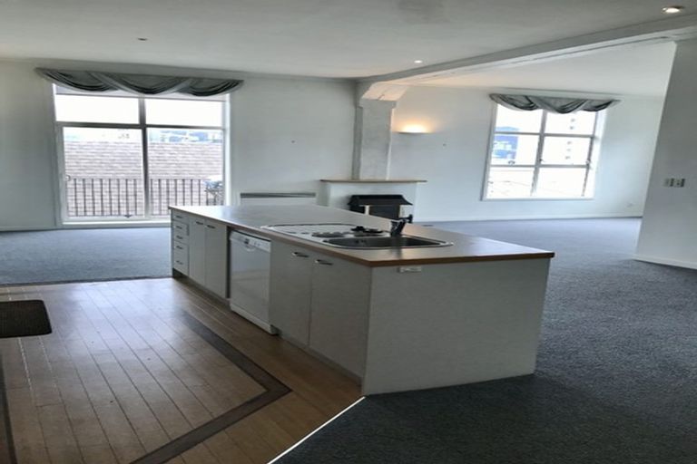 Photo of property in 9/37 Majoribanks Street, Mount Victoria, Wellington, 6011