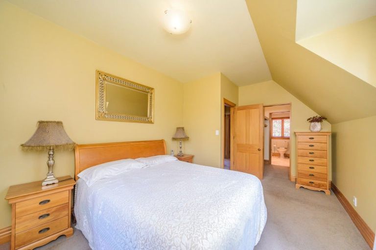 Photo of property in 12 Astrid Court, Awapuni, Palmerston North, 4412