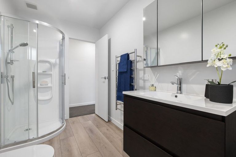 Photo of property in 11 Waikohi Avenue, Glenbrook, Waiuku, 2681