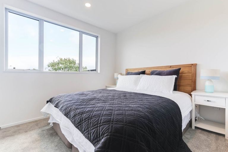 Photo of property in 11/3 Matuhi Rise, Henderson, Auckland, 0612