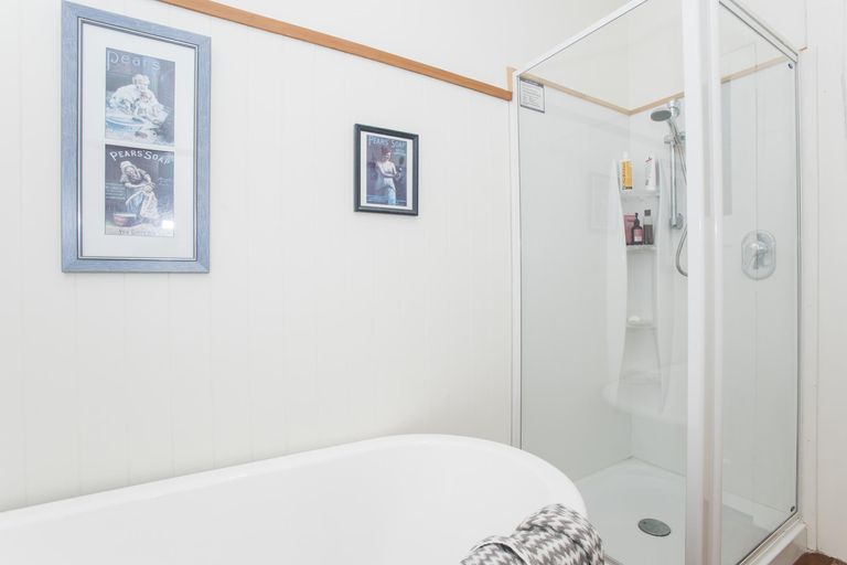 Photo of property in 119 Harris Street, Inner Kaiti, Gisborne, 4010