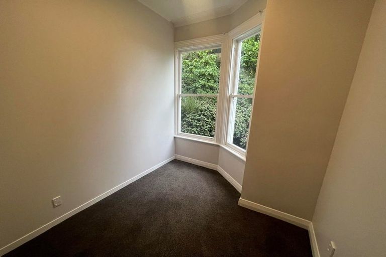 Photo of property in 86 Salamanca Road, Kelburn, Wellington, 6012