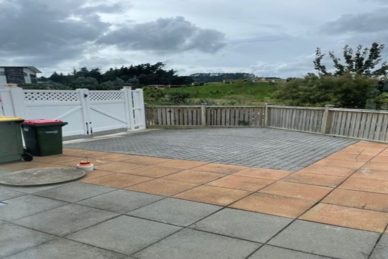 Photo of property in 14/79 Ranfurly Road, Alfriston, Auckland, 2105