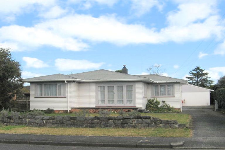 Photo of property in 9 Salas Place, Papakura, 2110