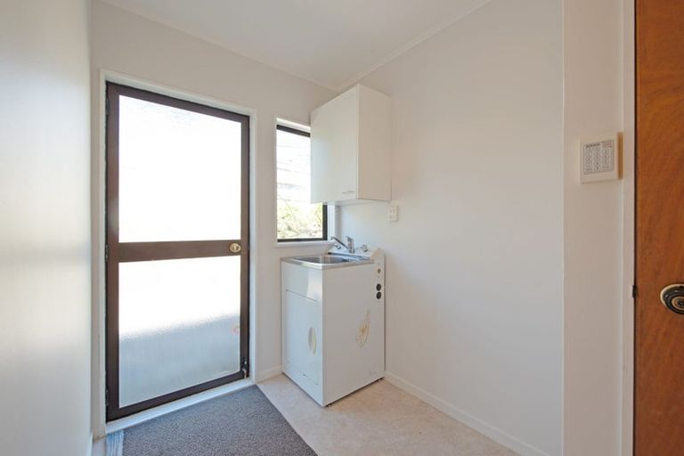 Photo of property in 12 Cambrian Street, Churton Park, Wellington, 6037