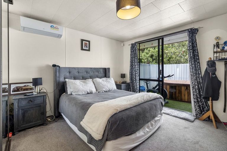 Photo of property in 32 Cemetery Road, Waiuku, 2123