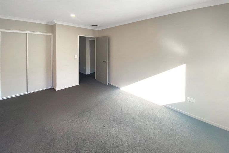 Photo of property in 2/2 Gates Lane, Woolston, Christchurch, 8023