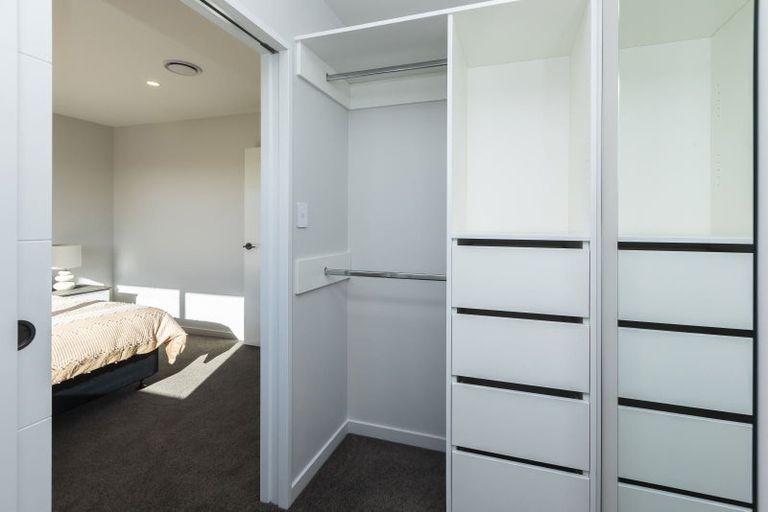 Photo of property in 15 Kakapo Lane, Redwood, Christchurch, 8051