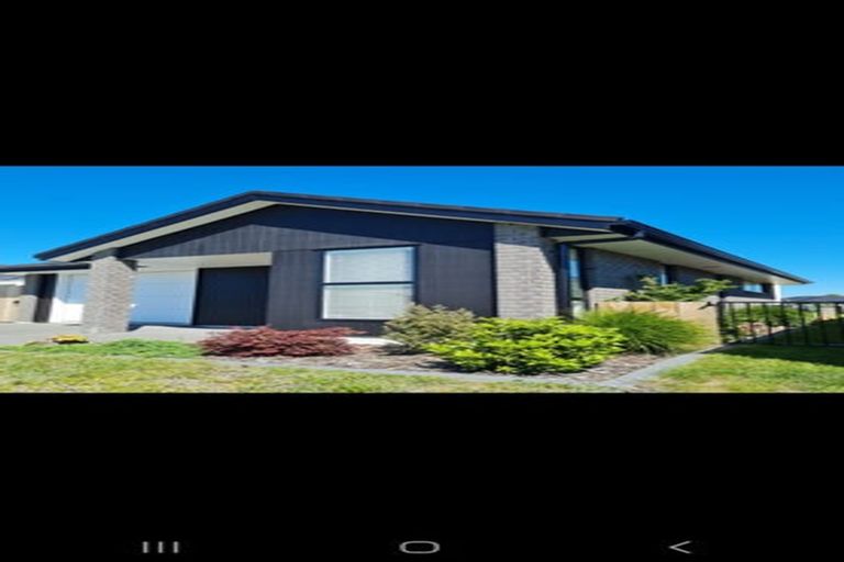Photo of property in 11 Wawai Drive, Papamoa Beach, Papamoa, 3118