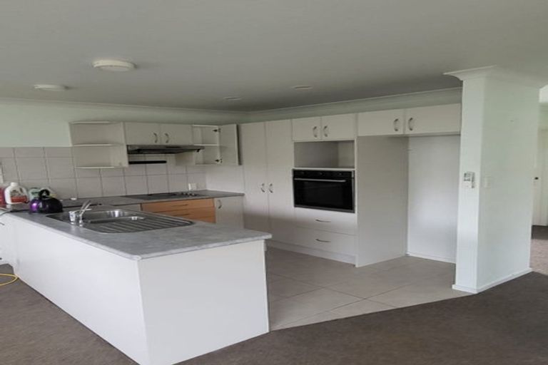 Photo of property in 61c Kayes Road, Pukekohe, 2120