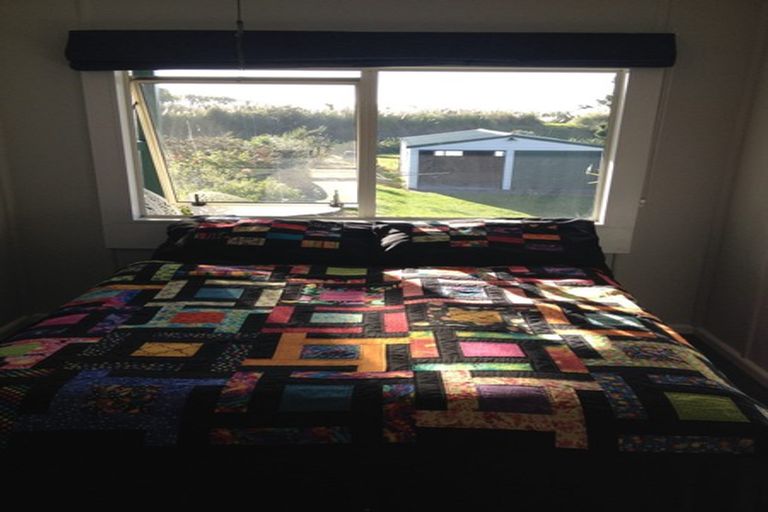 Photo of property in 122 Maunsell Road, Port Waikato, Tuakau, 2695