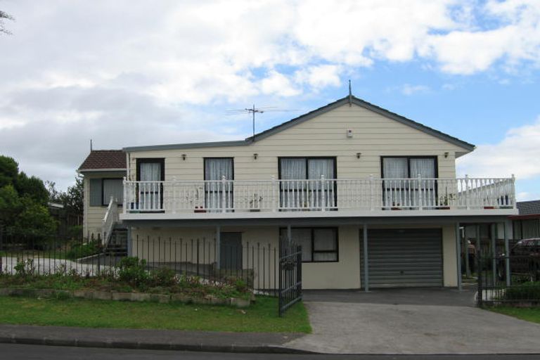 Photo of property in 16 Addison Drive, Glendene, Auckland, 0602