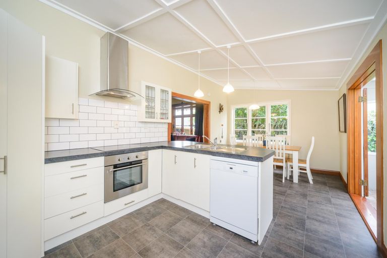 Photo of property in 44 Church Street, Awapuni, Palmerston North, 4412