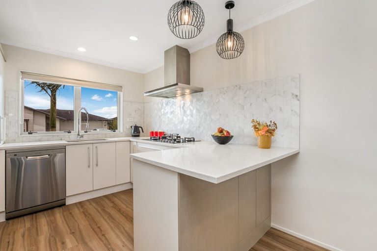 Photo of property in 7 Disley Road, Wattle Downs, Auckland, 2103