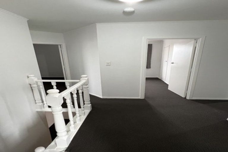 Photo of property in 24 Kirton Crescent, Manurewa, Auckland, 2102