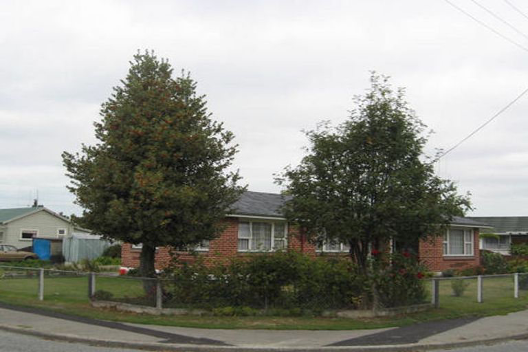 Photo of property in 68 Ormsby Street North, Temuka, 7920