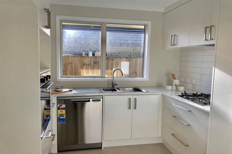 Photo of property in 23 Piripono Crescent, Pukekohe, 2120