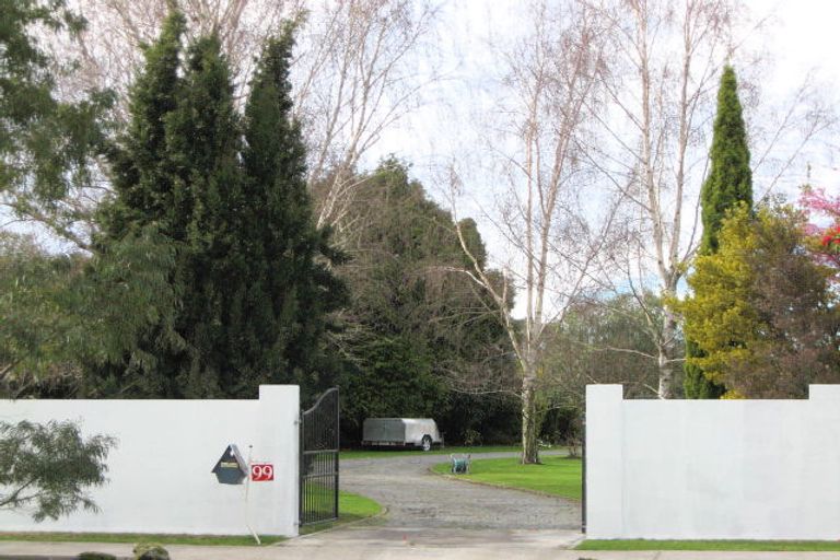 Photo of property in 99 Main Rd Clive, Clive, 4102