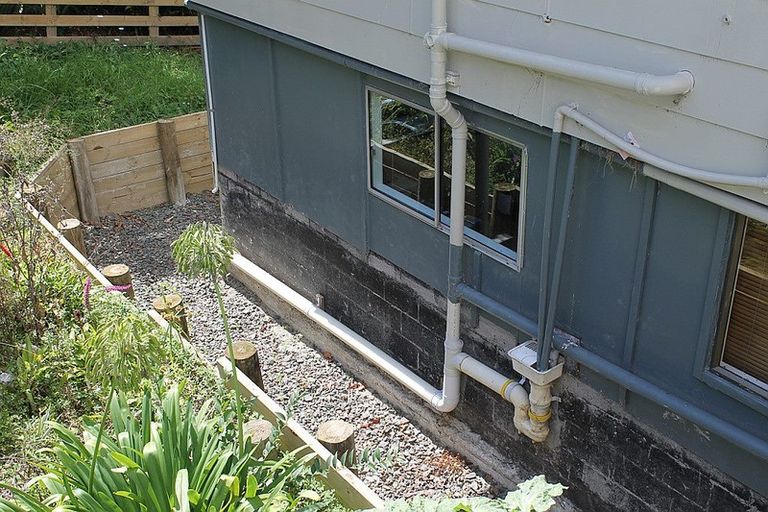 Photo of property in 93 Hurndall Street East, Maungaturoto, 0520