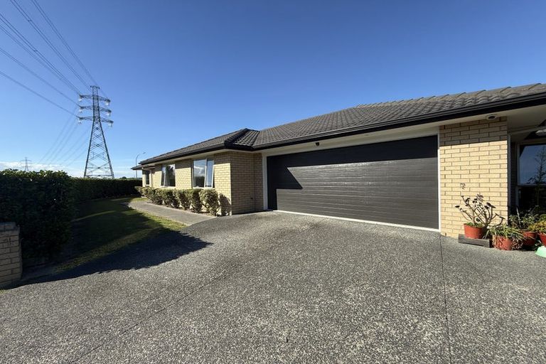 Photo of property in 97 Rushgreen Avenue, Pahurehure, Papakura, 2113