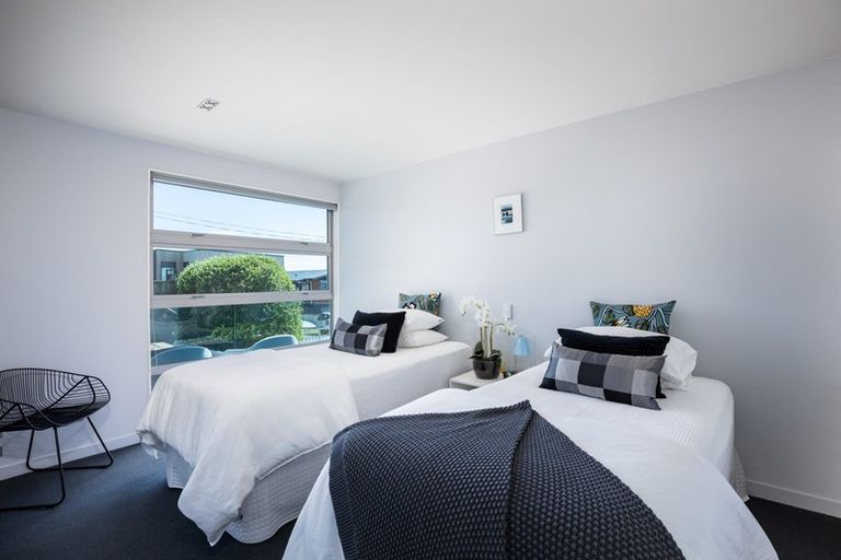 Photo of property in 21b Hobson Street, New Plymouth, 4312