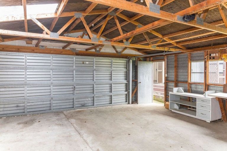 Photo of property in 6 Stanley Street, Dannevirke, 4930