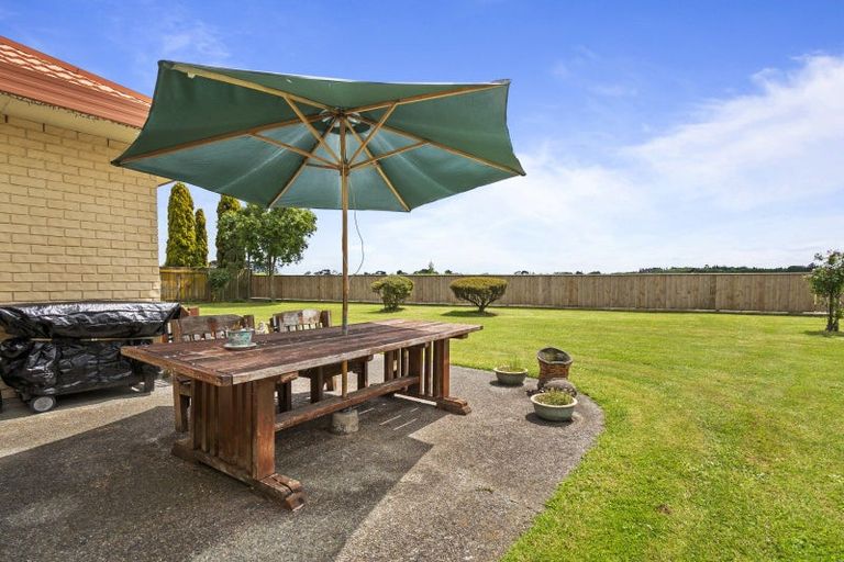 Photo of property in 35 Madison Avenue, Milson, Palmerston North, 4414