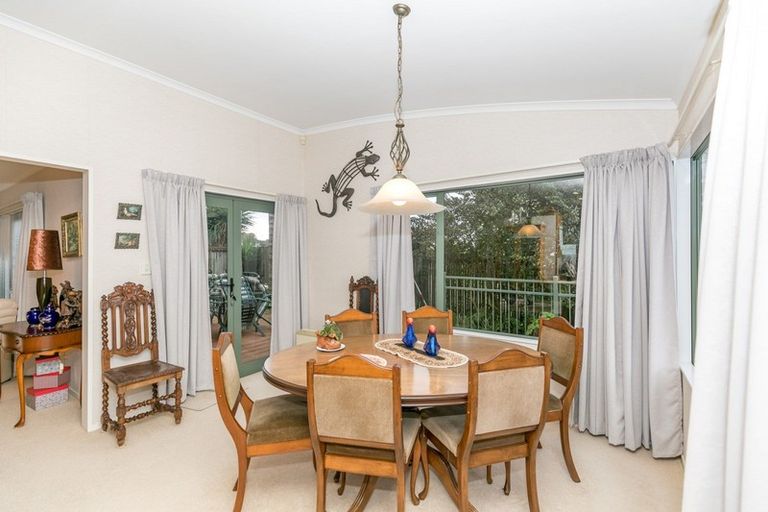 Photo of property in 26 Highgrove Drive, Grandview Heights, Hamilton, 3200