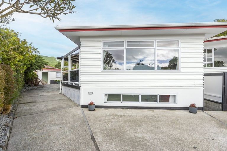 Photo of property in 41 Riwai Street, Paraparaumu, 5032