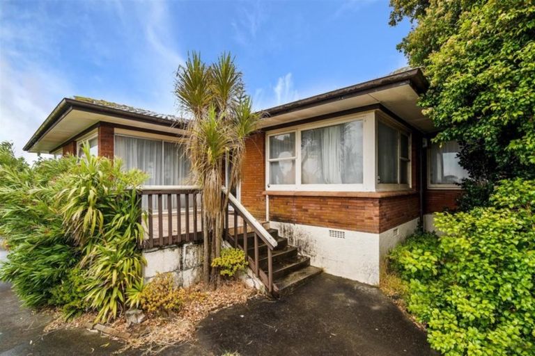 Photo of property in 36 Jade Avenue, Pakuranga Heights, Auckland, 2010