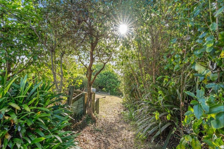 Photo of property in 31 Ridge Road, Mahurangi East, Warkworth, 0982