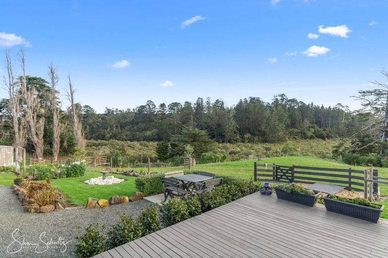 Photo of property in 86 Matakohe Wharf Road, Matakohe, 0593