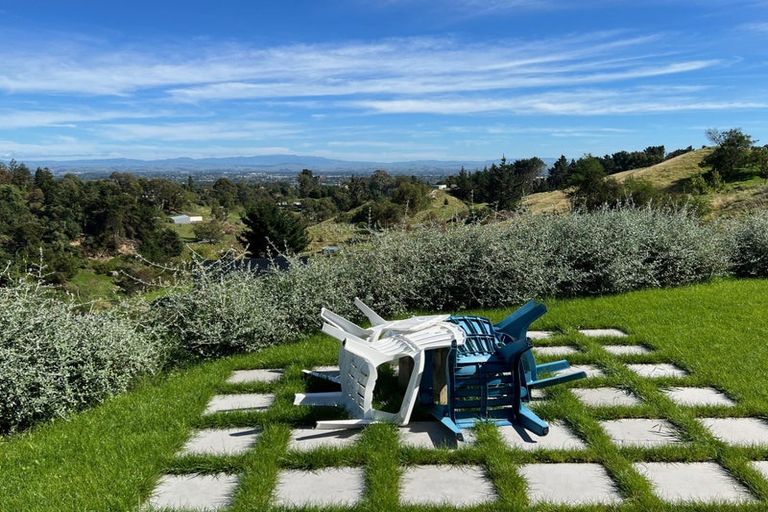 Photo of property in 228 Durham Drive, Havelock North, 4130