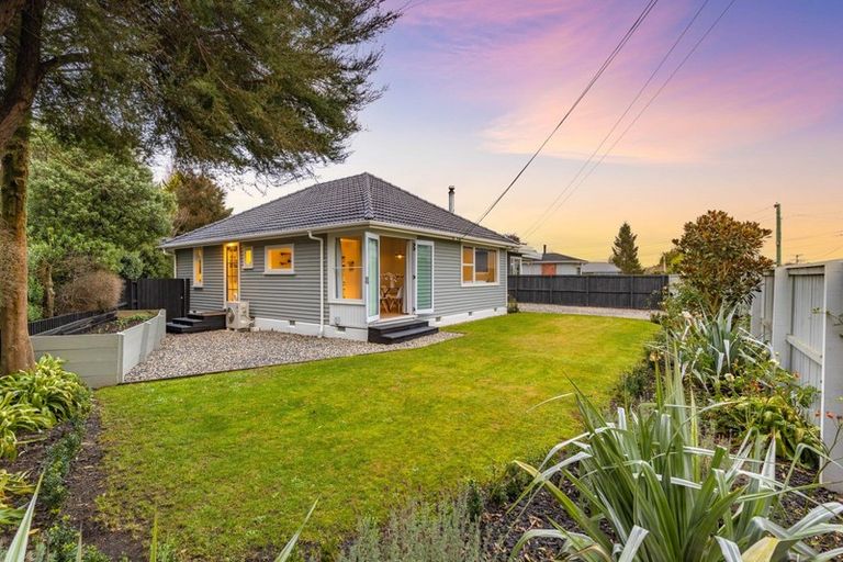 Photo of property in 312 Westminster Street, Mairehau, Christchurch, 8013