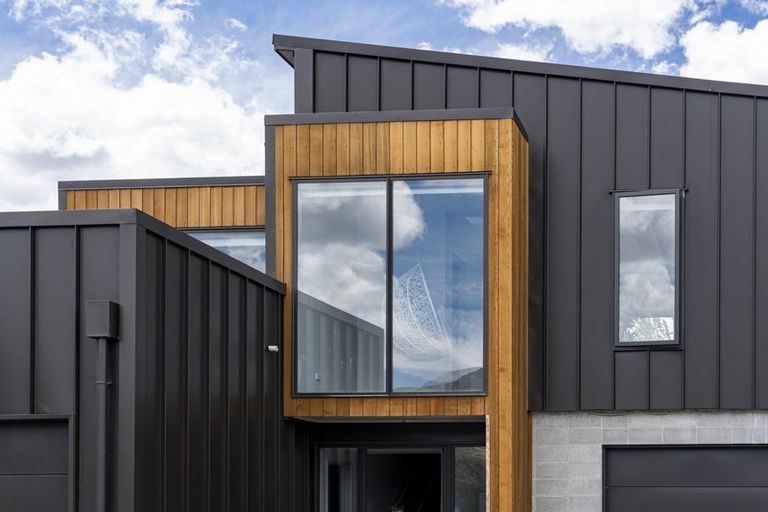 Photo of property in 5 Monaco Drive, Cromwell, 9384