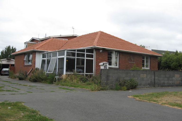 Photo of property in 28 Suva Street, Upper Riccarton, Christchurch, 8041