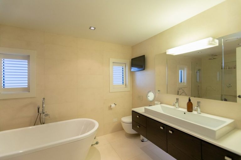 Photo of property in Millbrook Resort, 9 Mcentyres Lane, Arrowtown, 9371