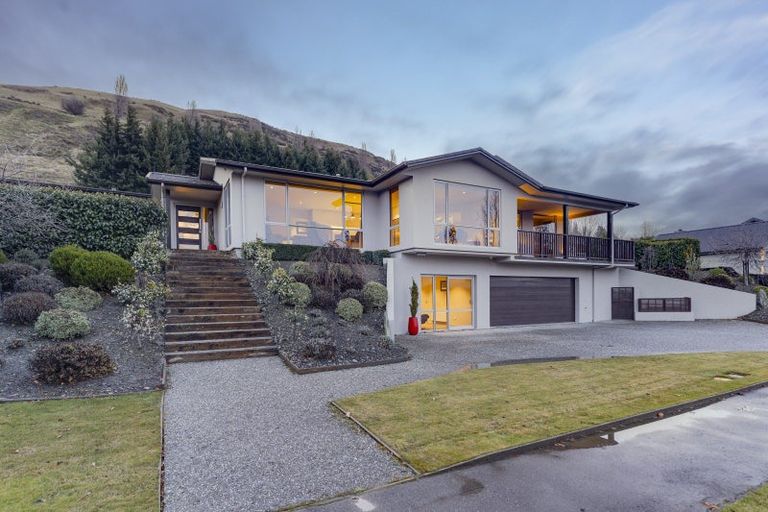 Photo of property in 52 Ferry Hill Drive, Lower Shotover, Queenstown, 9371