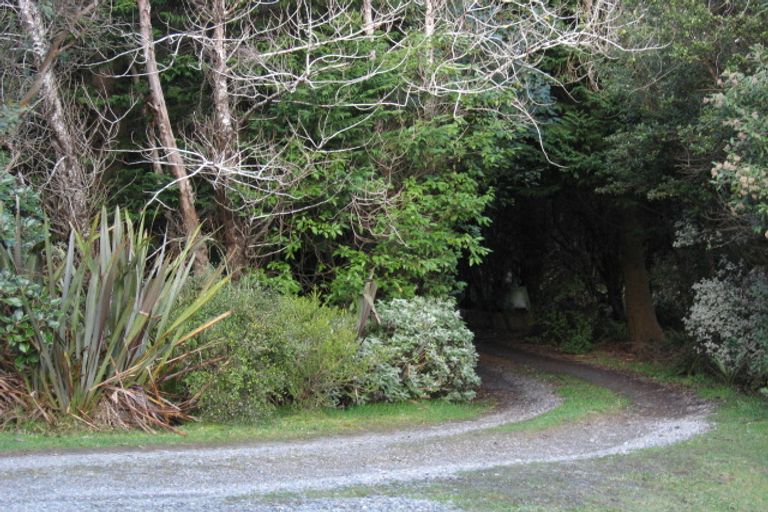 Photo of property in 35 Taiepa Road, Otatara, Invercargill, 9879